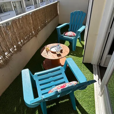 M T2 Climatise A100m De La ,des Bateaux ,des Commerces, Terrasse Ensoleillee Lejlighed *