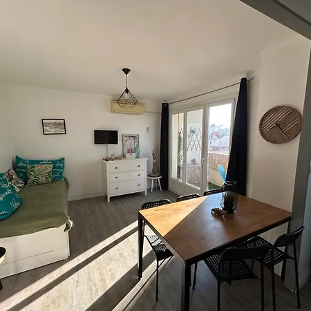 Apartment M T2 Climatise A100m De La ,des Bateaux ,des Commerces, Terrasse Ensoleillee Palavas-les-Flots